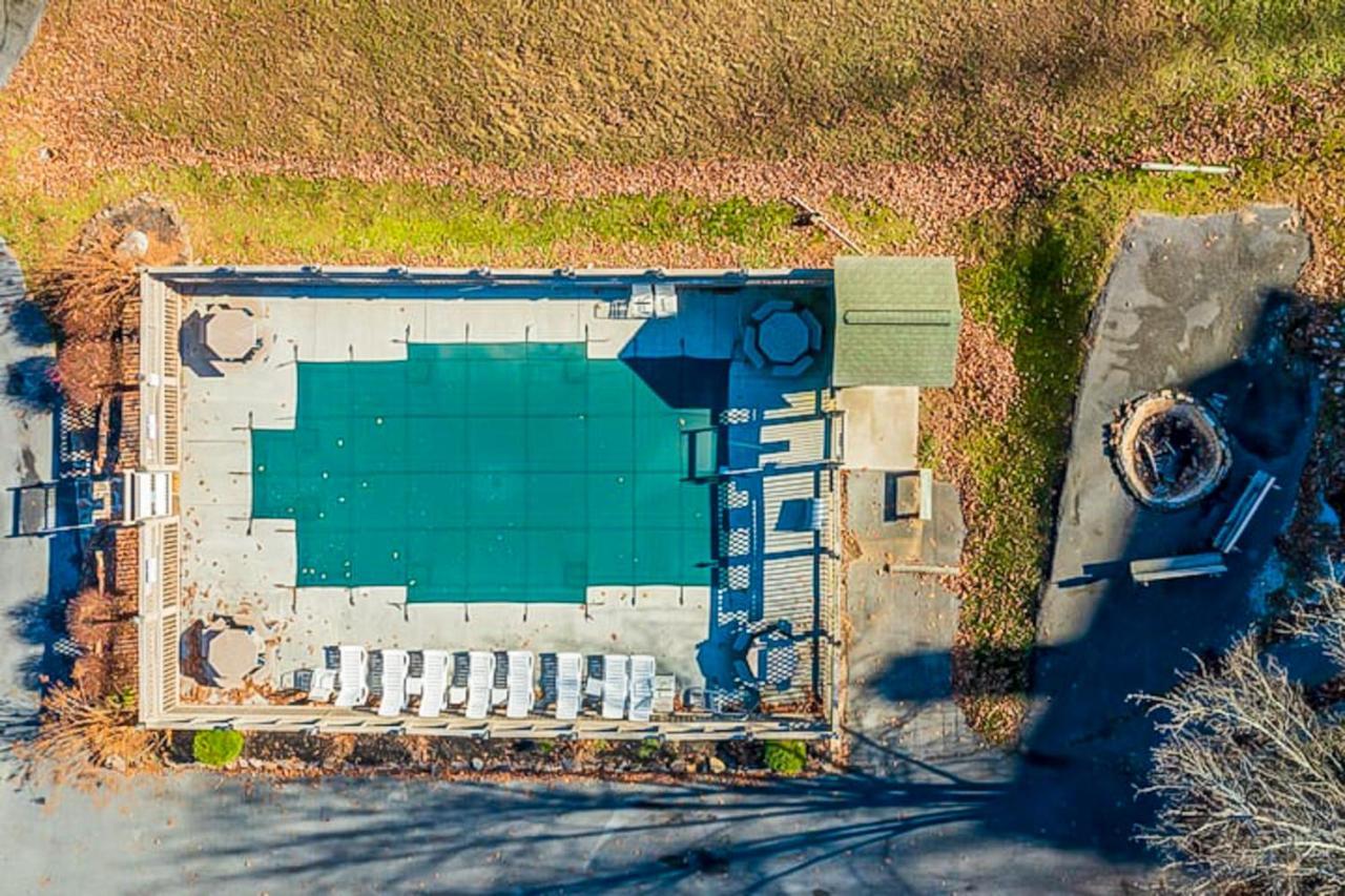 Bear Lake Cabin Villa เซอเวียร์วีล ภายนอก รูปภาพ