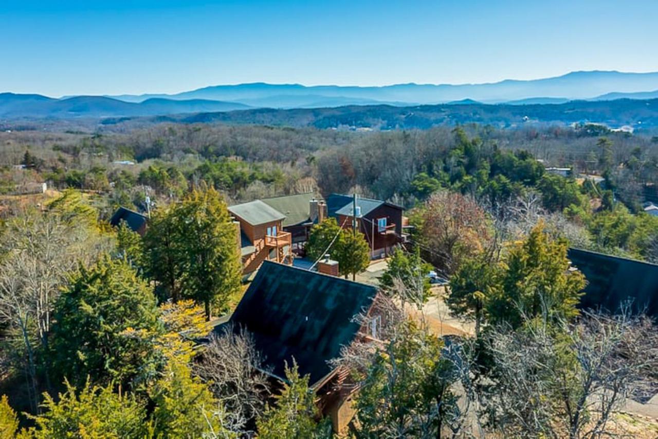 Bear Lake Cabin Villa เซอเวียร์วีล ภายนอก รูปภาพ