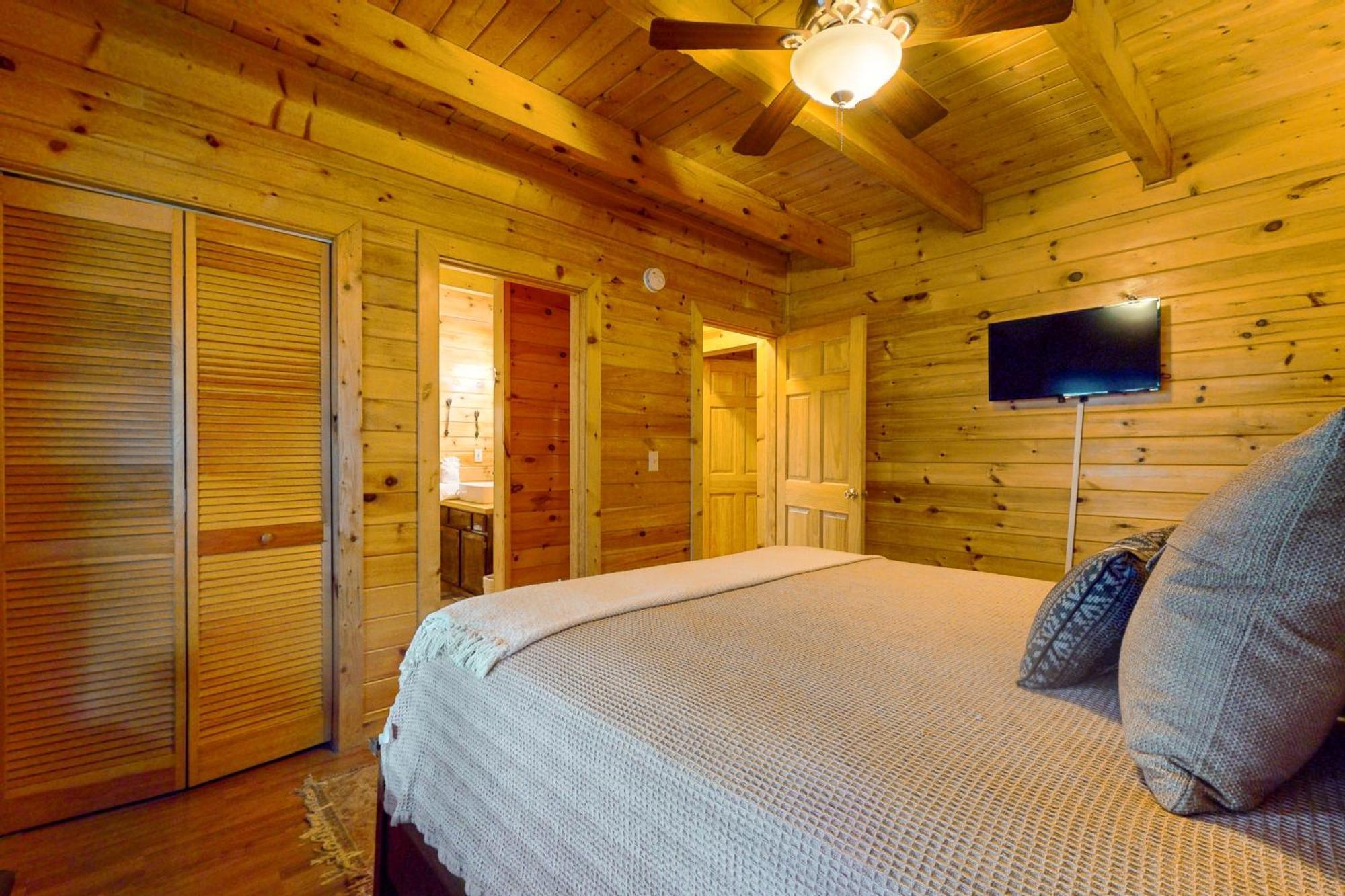 Bear Lake Cabin Villa เซอเวียร์วีล ภายนอก รูปภาพ