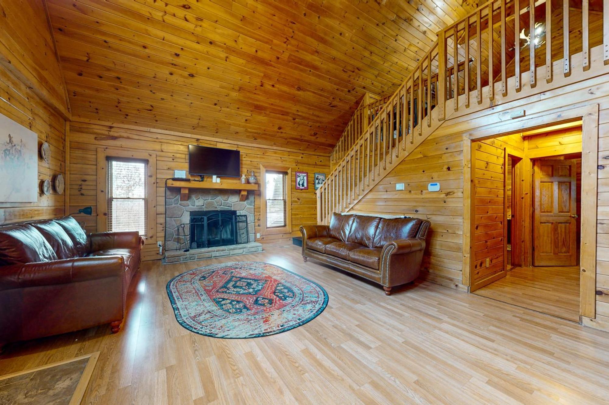 Bear Lake Cabin Villa เซอเวียร์วีล ภายนอก รูปภาพ